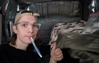 Juno - Minivan Stealth Car Camper thumbnail 4